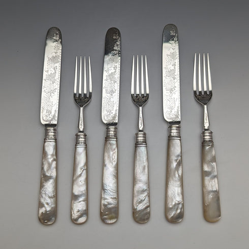 1880 年英國古董雕刻白色珍珠手柄甜點餐具 3 副套裝斯托克斯和愛爾蘭